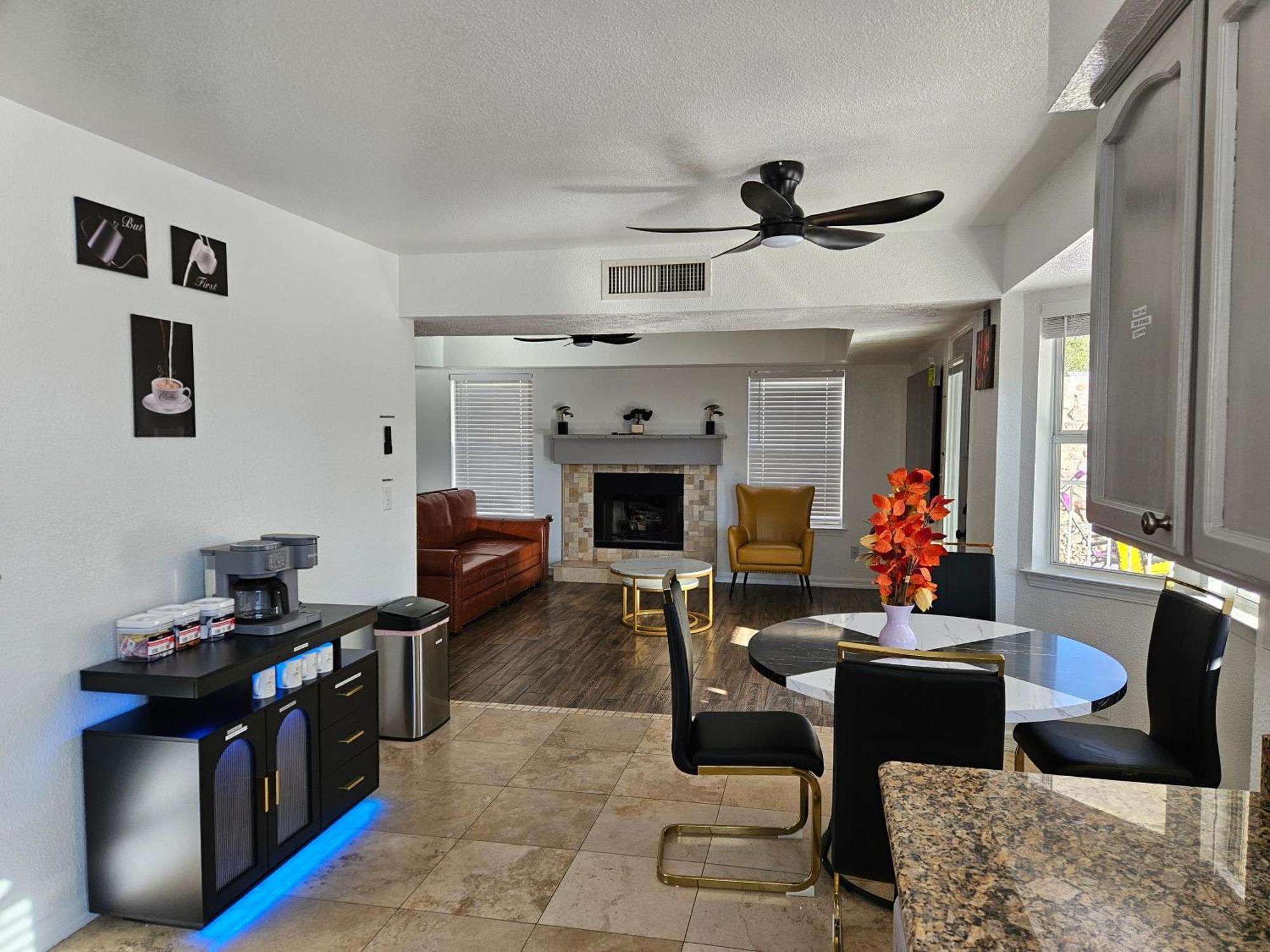 Franklin Luxe Oasis Villa El Paso Exteriör bild
