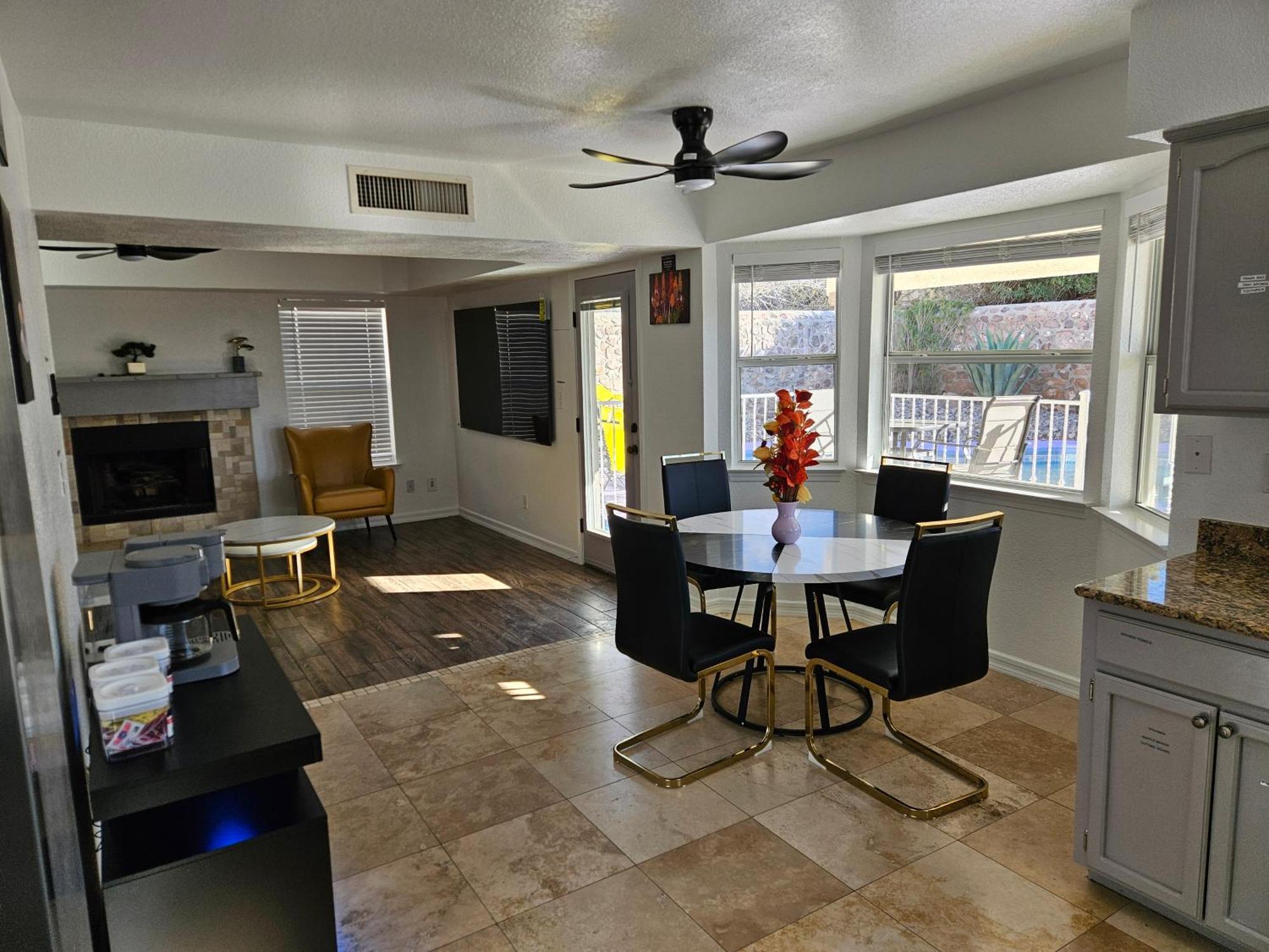 Franklin Luxe Oasis Villa El Paso Exteriör bild