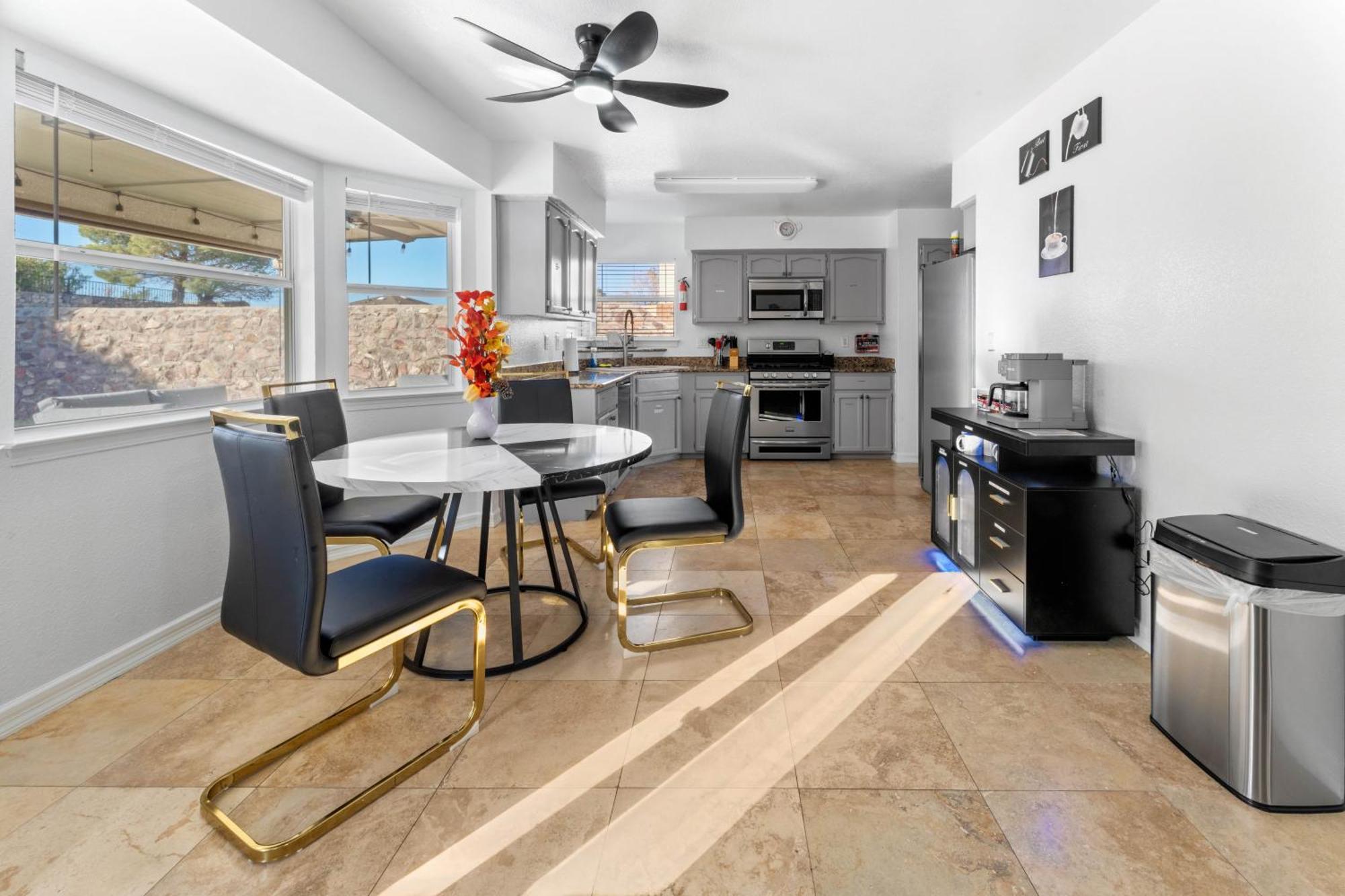 Franklin Luxe Oasis Villa El Paso Exteriör bild